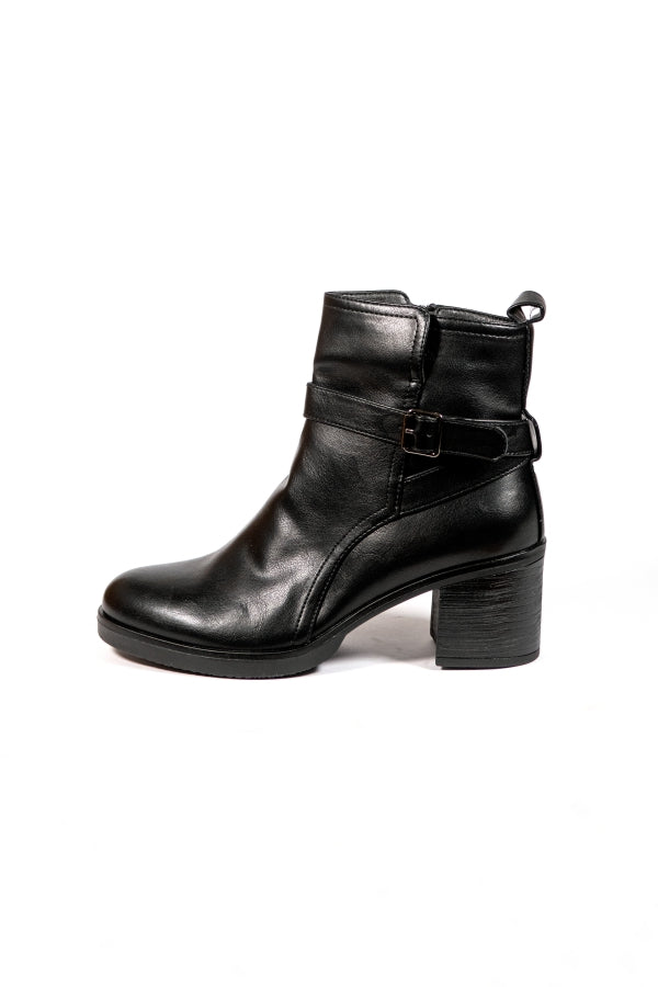 ANKLE BOOTS 23-10A WITH MEDIUM HEEL BLACK