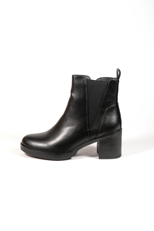 ANKLE BOOTS 23-71 WITH BLACK SIDE ELASTICS