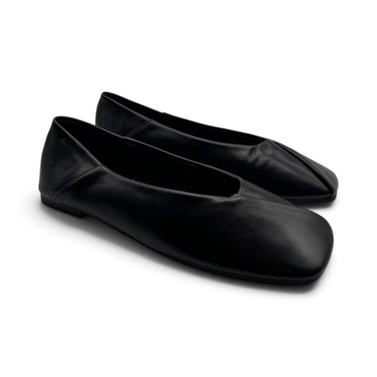 Batix P-1547 Ballerine con scollatura accollata e punta squadrata