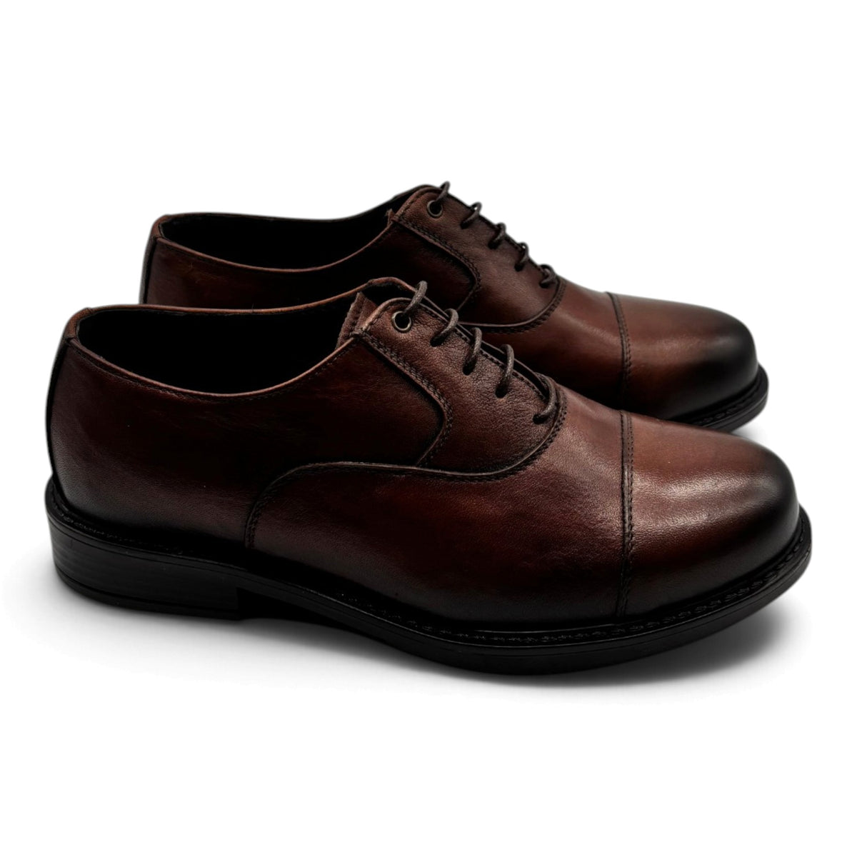 Exton AX21 Francesina donna con alacciatura chiusa